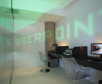 Cyber corner près d´IFEMA Hôtel Nuevo Boston