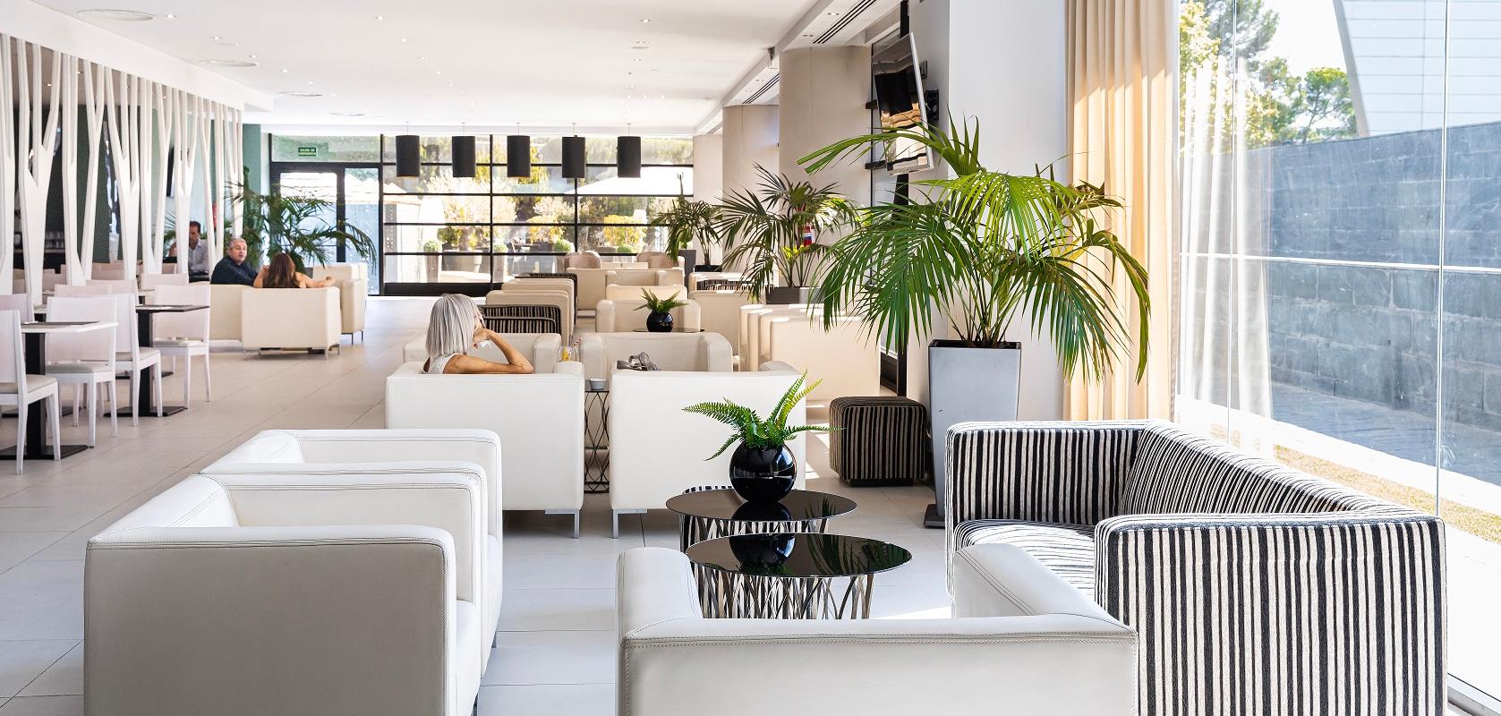 HÔTEL NUEVO BOSTON -AEROPORT Hôtel Nuevo Boston Madrid-Aéroport HÔTEL NUEVO BOSTON -AEROPORT Hôtel Nuevo Boston Madrid-Aéroport